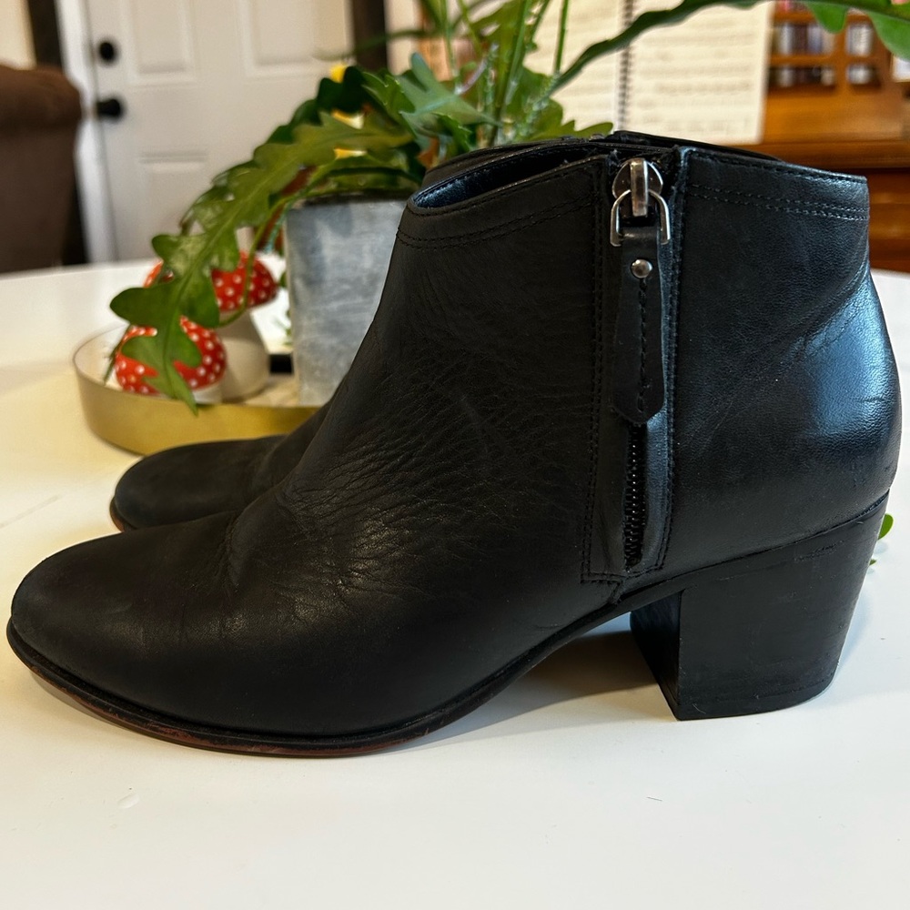 Clarks Maypearl Alice Ankle Boots